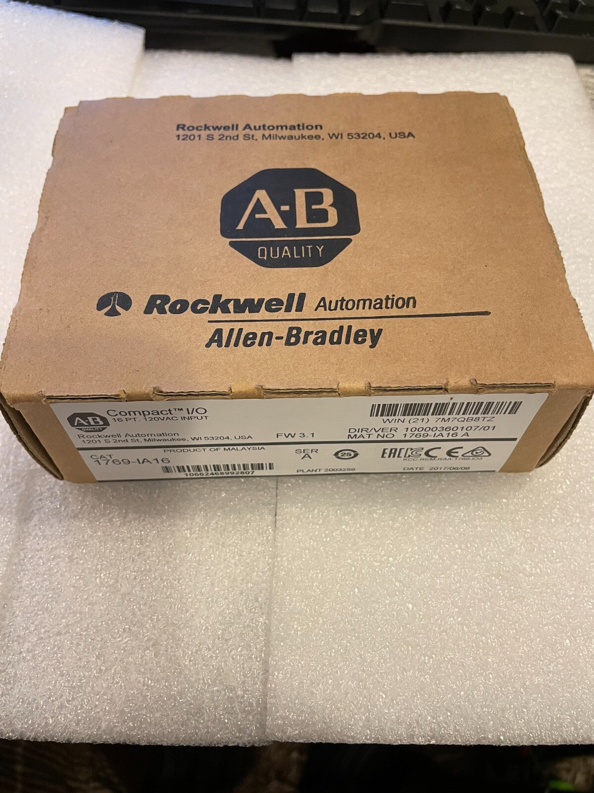 New Sealed Allen Bradley 1769-IA16 /A CompactLogix 120VAC Input Module 16 Point - actual 1