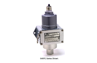NEW CCS 646GZE7-7011 Custom Controls Pressure Switch - stock 1