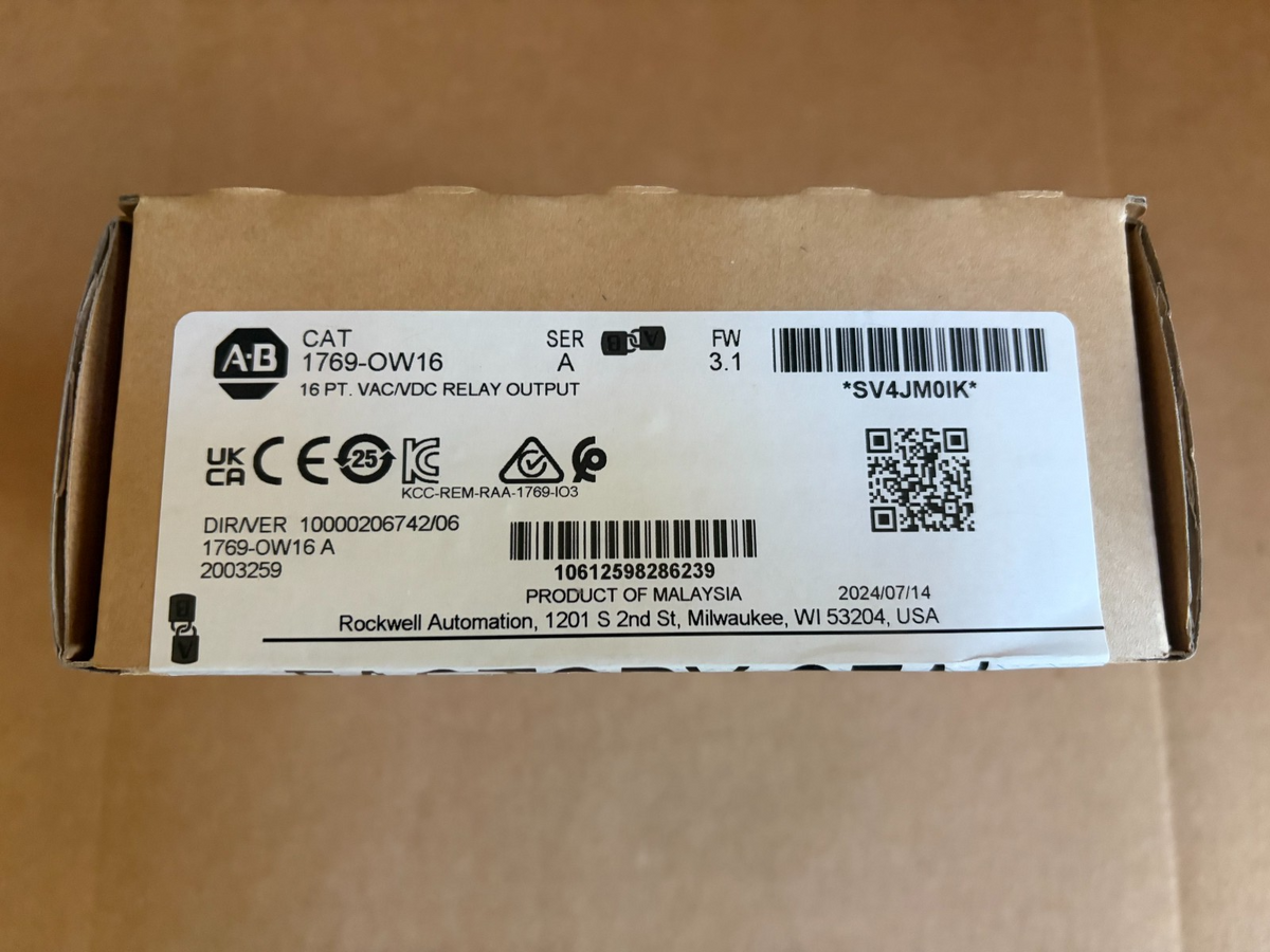 Allen-Bradley 1769-OW16 CompactLogix 16-Point Relay Output Module - actual 1