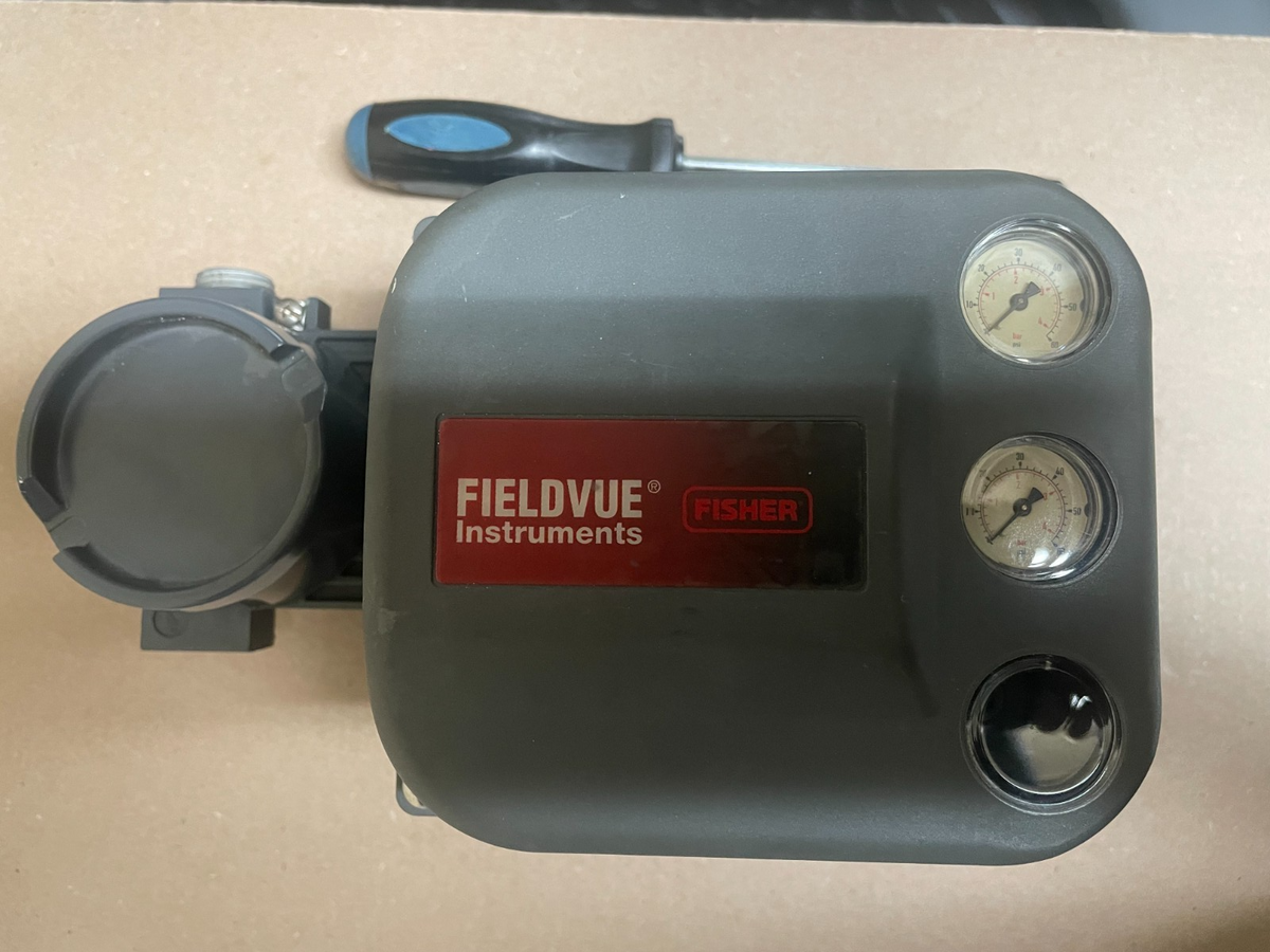 Fisher FIELDVUE DVC6200 Digital Valve Controller — AD, HW2, HART 4-20 mA, Relay C (Single-Acting) - actual 1