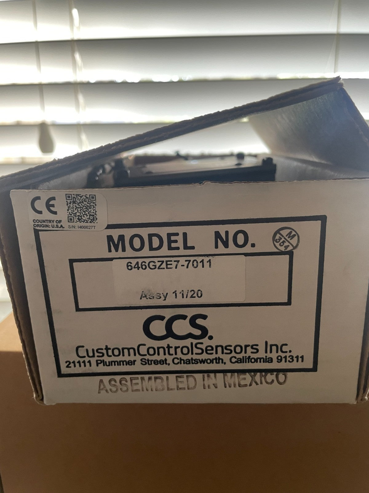 NEW CCS 646GZE7-7011 Custom Controls Pressure Switch - actual 1